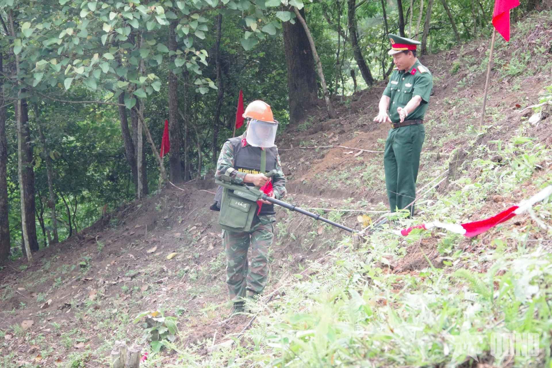 Kiểm tra, cấp mới chứng chỉ năng lực rà phá bom mìn, vật nổ